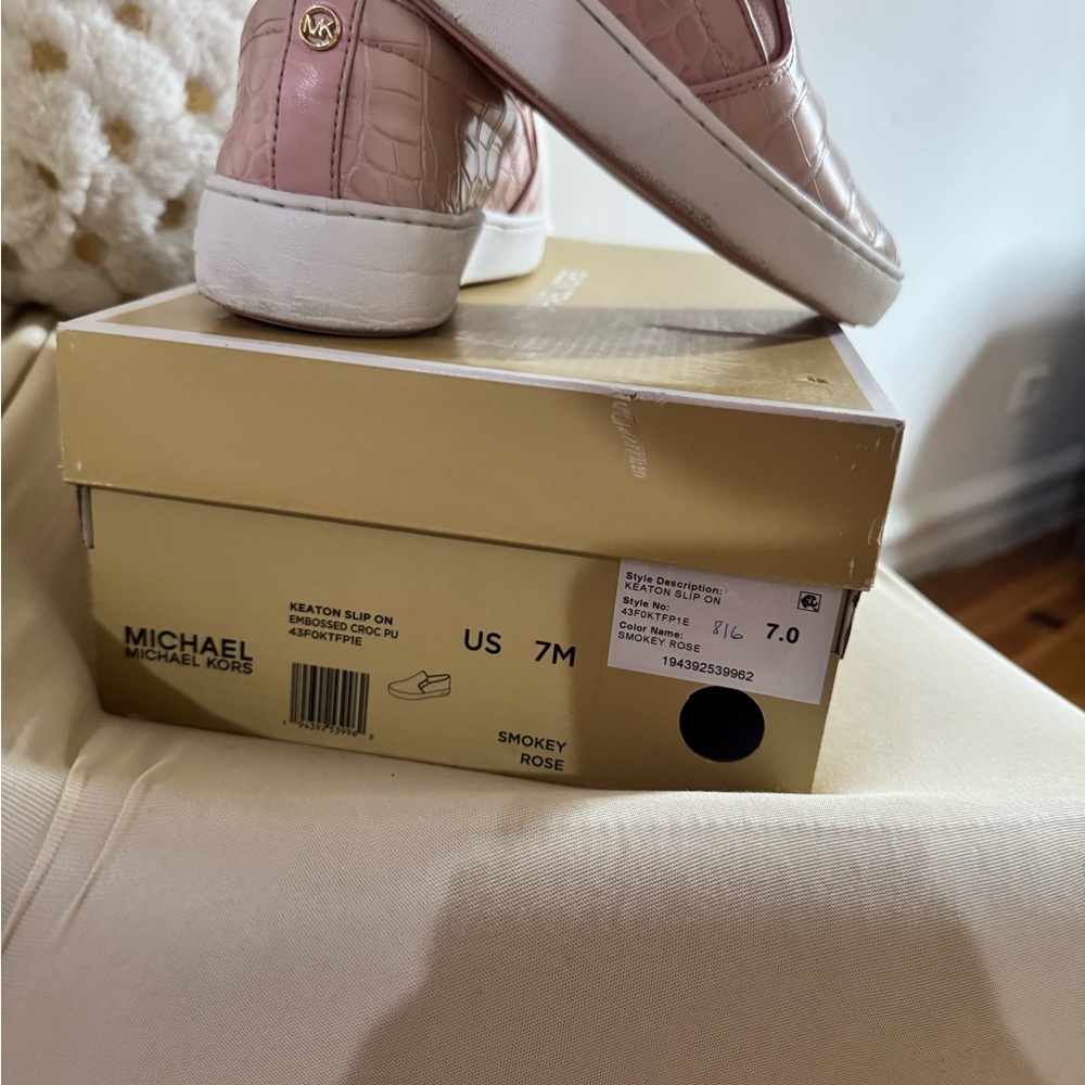 Michael Kors Blush Croc-Embossed Espadrilles - Picture 3 of 3